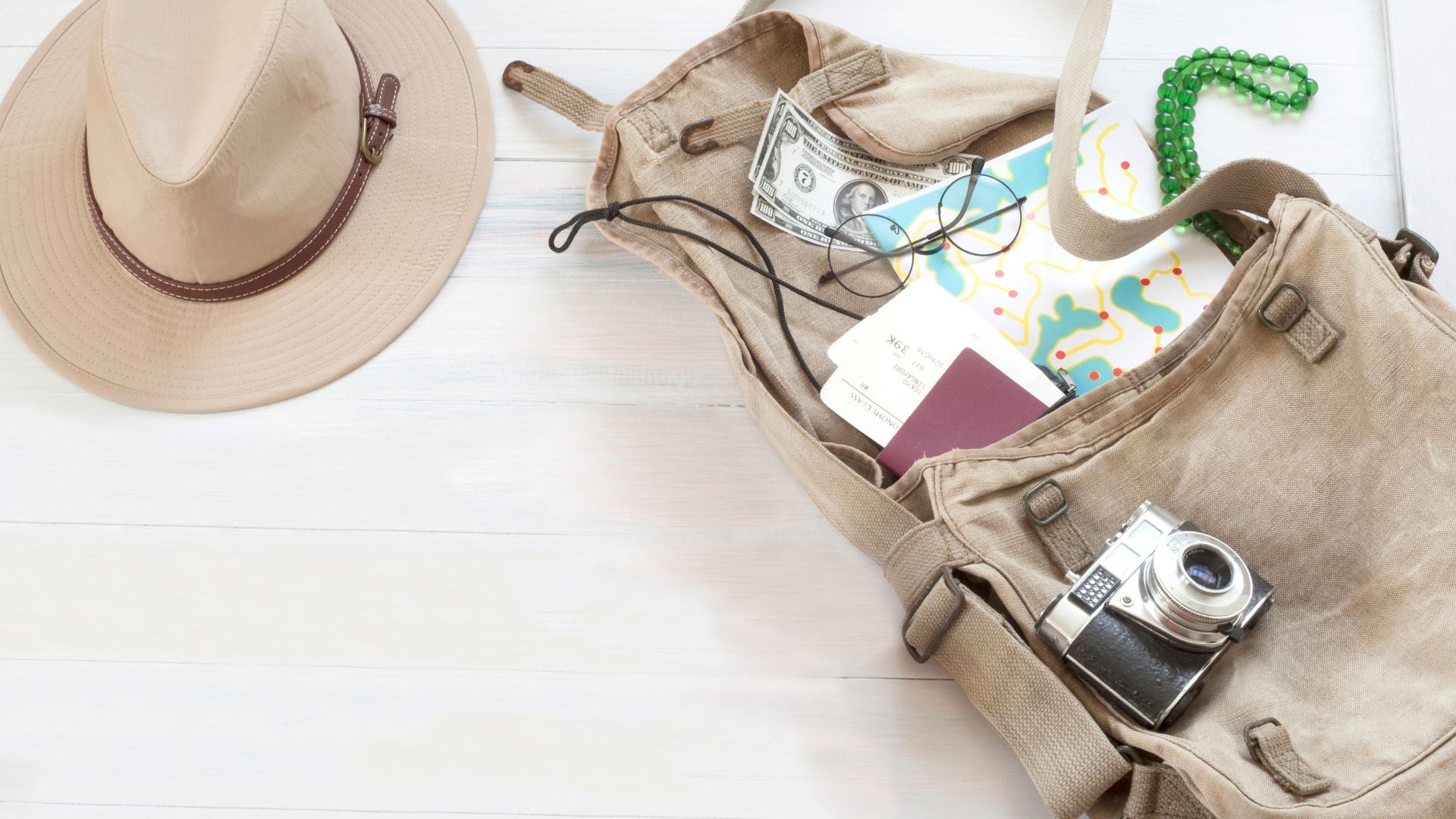 How to Travel With a Cowboy Hat