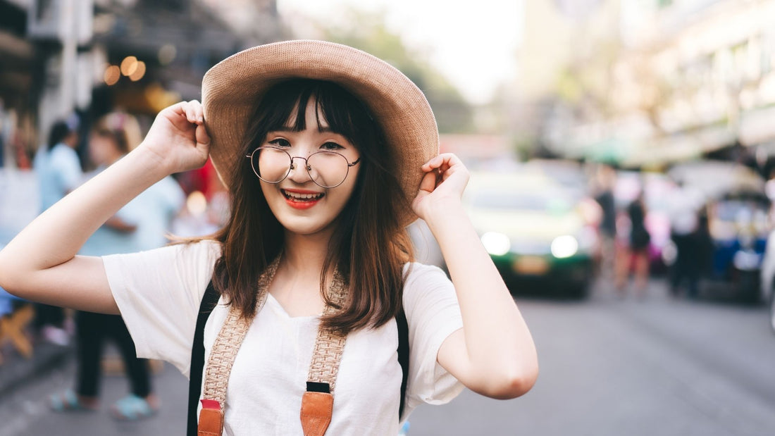 Woman traveling in hat